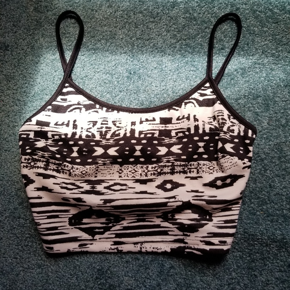 NEW TRIBAL CROP TOP